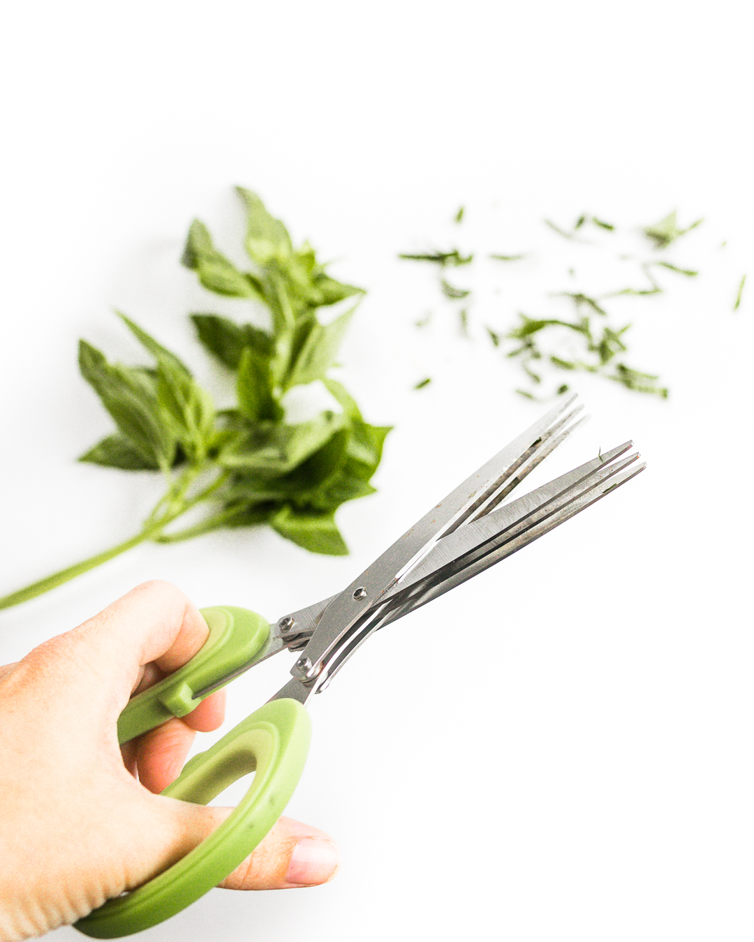 Herb Scissors for cutting, chopping and mincing herbs and vegetables.